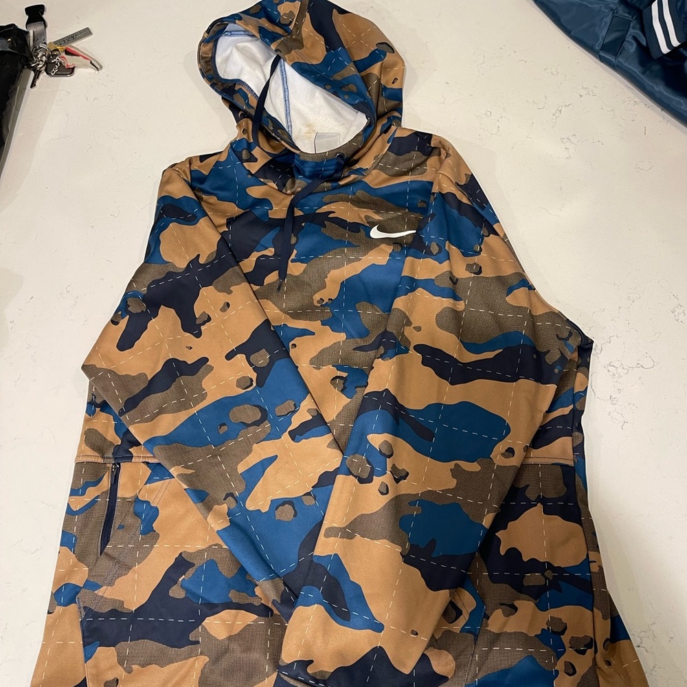 Nike Camo hoodie